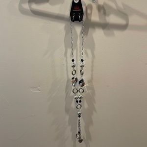 Paparazzi, long necklace with matching earrings